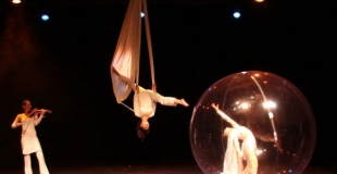 Spectacle bulle trapeze violon