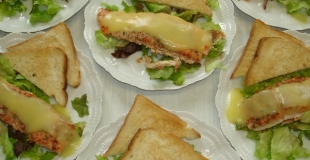 pavé de saumon sauce hollandaise