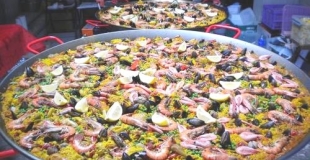 Paëlla de Réception pour 300 Convives