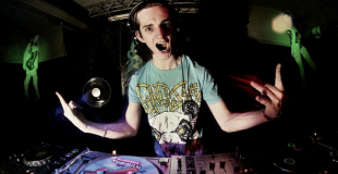 Organiser un blind test live, une soirée dansante avec DJ