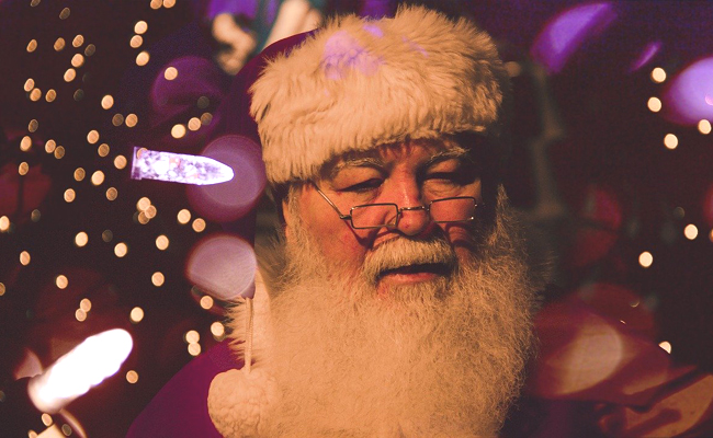 Organiser un arbre de Noël clé en main : salle, animation et traiteur