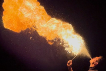 La Tribe Performance - Cracheurs de feu