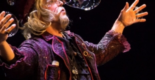 Cabaret Walter Sôp, souffleur de bulles