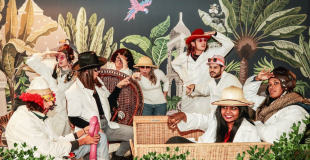 team building tableau vivant