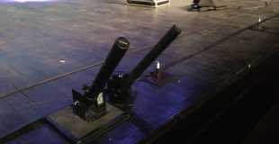 Effet pyrotechnique intérieur salle