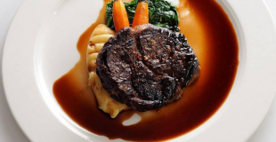 Plat : tournedos Rossini.