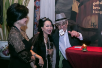 Magicien français à Jakarta pour soirée d'entreprise