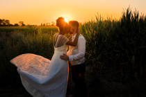 Séance couple au coucher de soleil