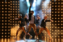 Spectacle Cabaret Las Vegas Show produit par Y Show Production