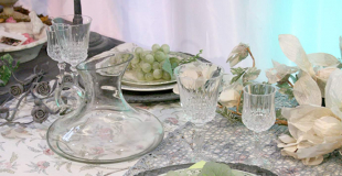 Scénographie mariage décoration de table buffet