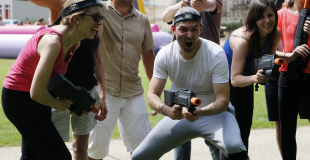 le laser game en entreprise est une animation de groupe pour 10 à 1000 personnes