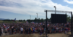 Retransmission de match de foot en plein air