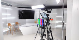 Prompteur caméra - tournage de vidéoconférence en entreprise