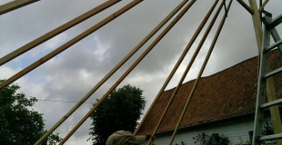 Montage de la yourte de Cueilleur de Lune