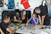 Jeux de construction collective / ateliers création et thématique