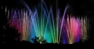 Spectacle de jets d'eau Millétoiles
