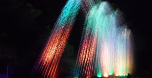 Spectacle de jets d'eau Millétoiles