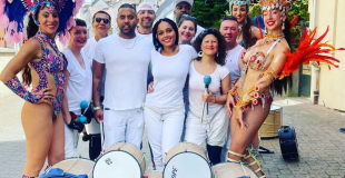 Batucada avec danseuses brésiliennes