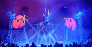Repas spectacle, soirée de Gala sous chapiteau - CIRQUE EVENT